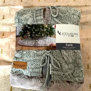 Koolaburra by UGG cable Knit Tree Skirt NIP